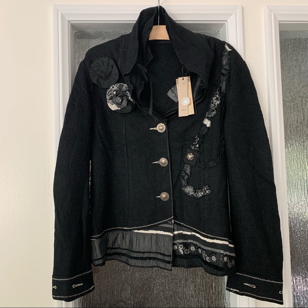 Women’s Winter Fancy Jacket.  Black